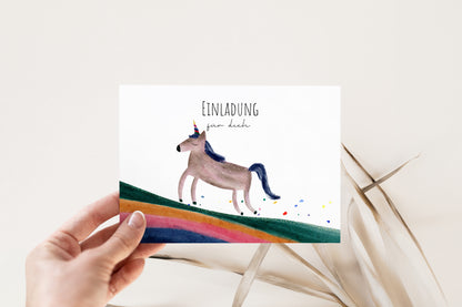 Handgemalte Einhorn-Einladungskarte für den Kindergeburtstag