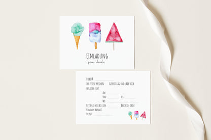 Vorder- und Rückseite der Eis-Einladungskarte für den Kindergeburtstag mit Lückentext