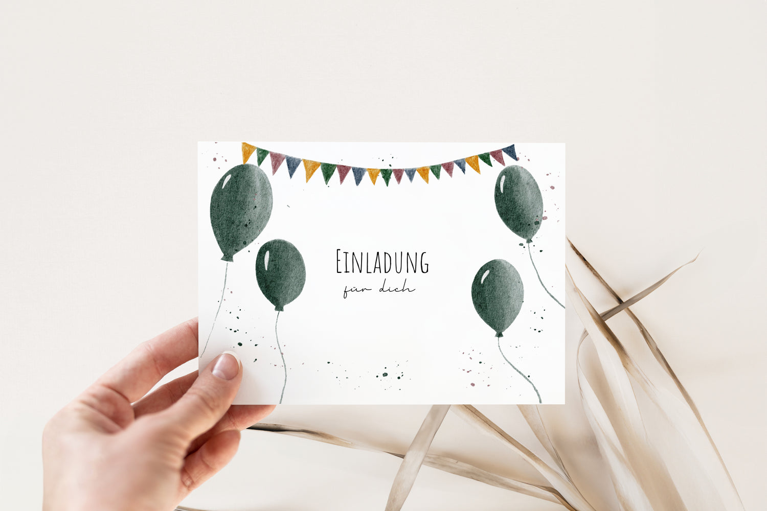 Handgemalte Luftballons-Einladungskarte für den Kindergeburtstag